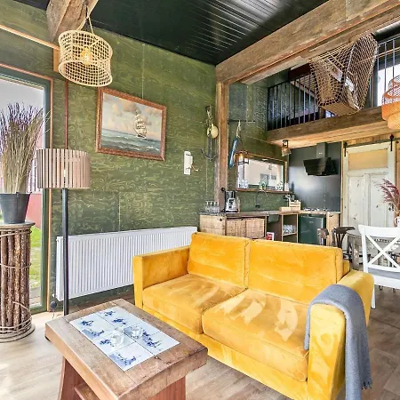 Дом отдыха Appealing Bungalow In Callantsoog With Garden Каллантсог