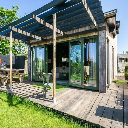 Appealing Bungalow In Callantsoog With Garden Дом отдыха